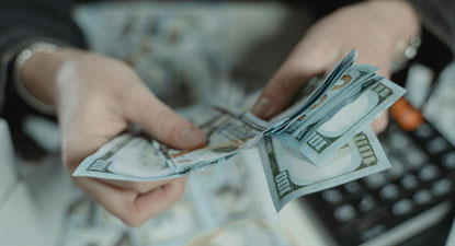Payday Loan Limits in California: Max Amounts & Fees