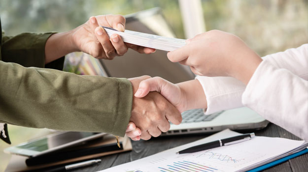 What Do You Actually Need for a Payday Loan in California?